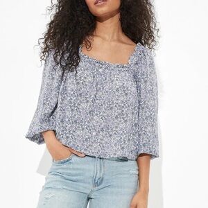 American eagle puff sleeve button top